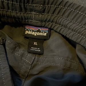 Dark grey kids Patagonia pants